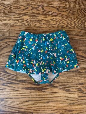 Kortni Jeane 6/7 Teal Terrazzo Skirted Bottom